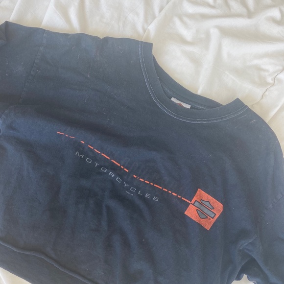 ✨Vintage Harley Davidson Cropped Tee✨ - Picture 3 of 4